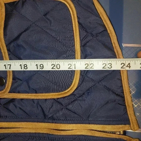Takara Diamond Quilted Puffer Vest Navy Blue & Brown Faux Suede Size Medium - Picture 10 of 10